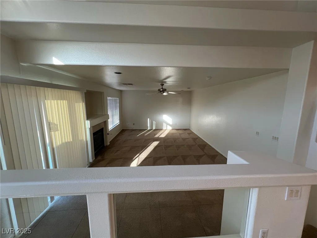 8704 Autumn Wreath, Las Vegas, NV 89129