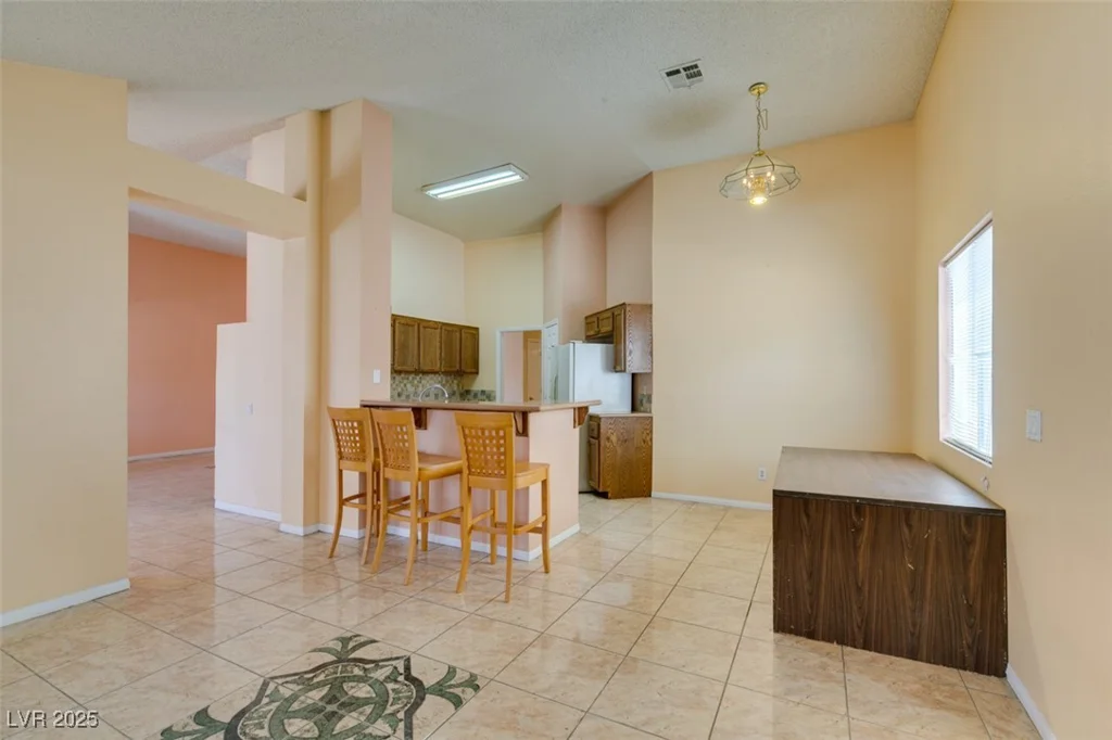 3127 Kennewick, Las Vegas, NV 89121