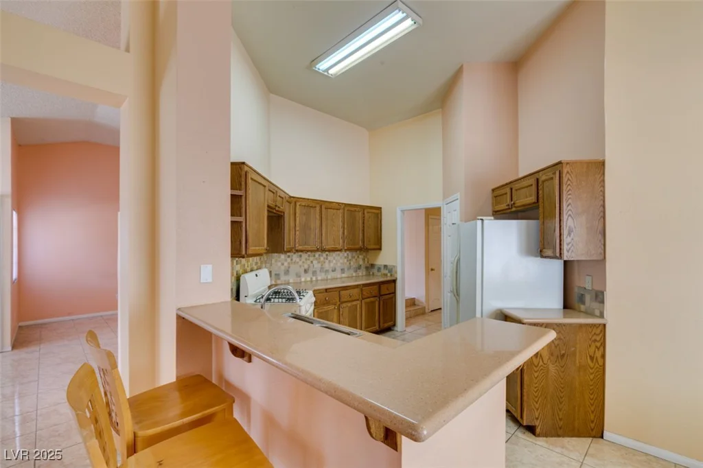 3127 Kennewick, Las Vegas, NV 89121