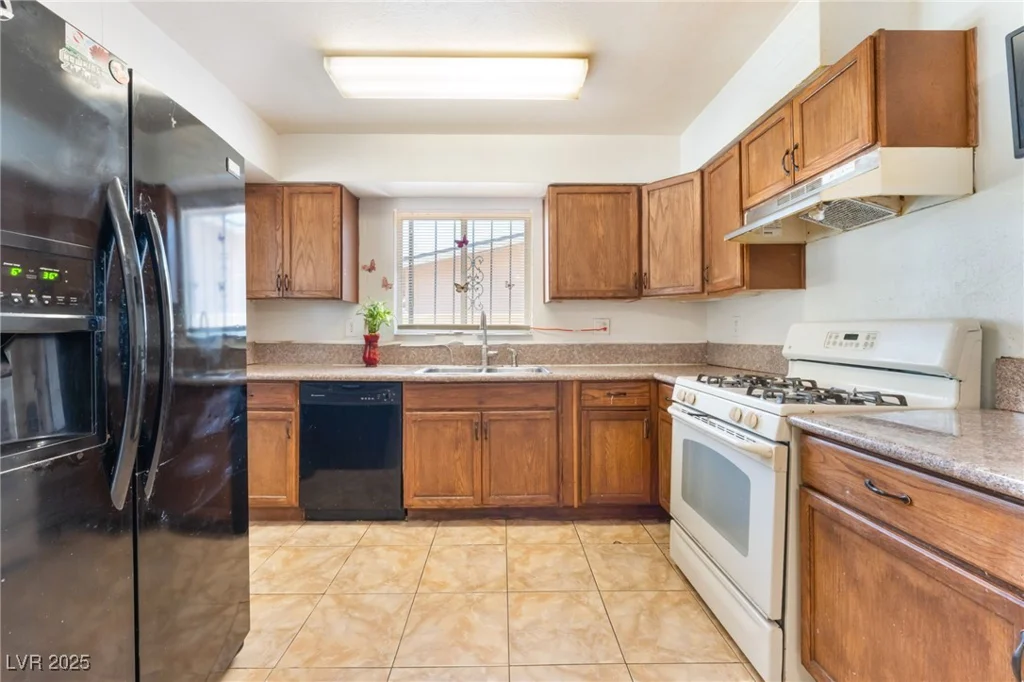 4436 Ogden, Las Vegas, NV 89110