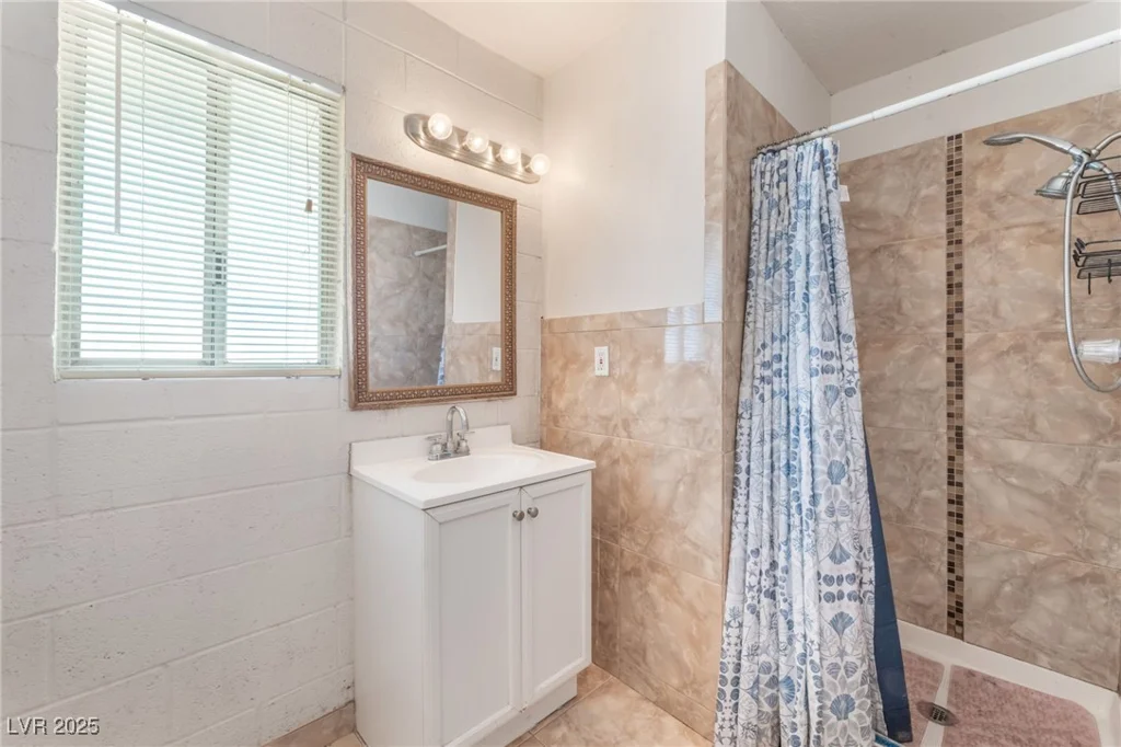 4436 Ogden, Las Vegas, NV 89110