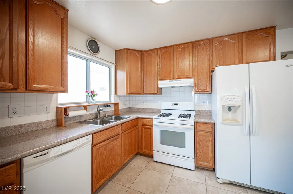 4616 Idaho, Las Vegas, NV 89104