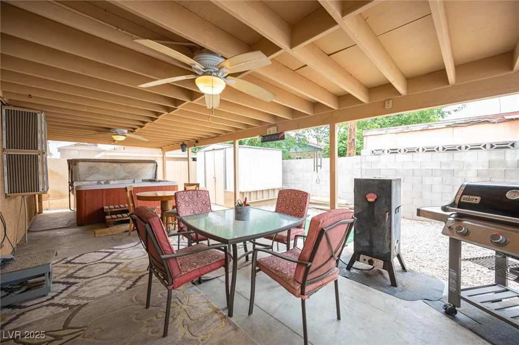 4616 Idaho, Las Vegas, NV 89104
