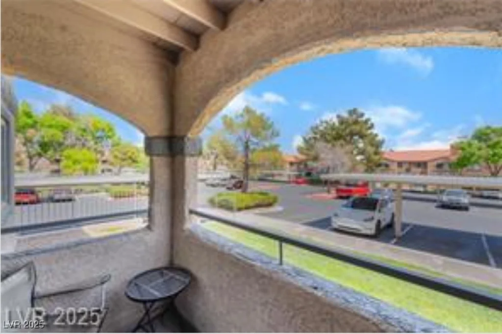 221 Mission Catalina, Las Vegas, NV 89107