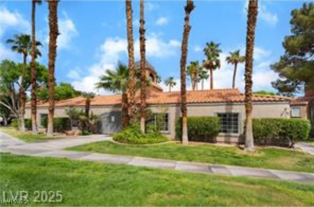 221 Mission Catalina, Las Vegas, NV 89107