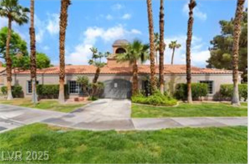 221 Mission Catalina, Las Vegas, NV 89107
