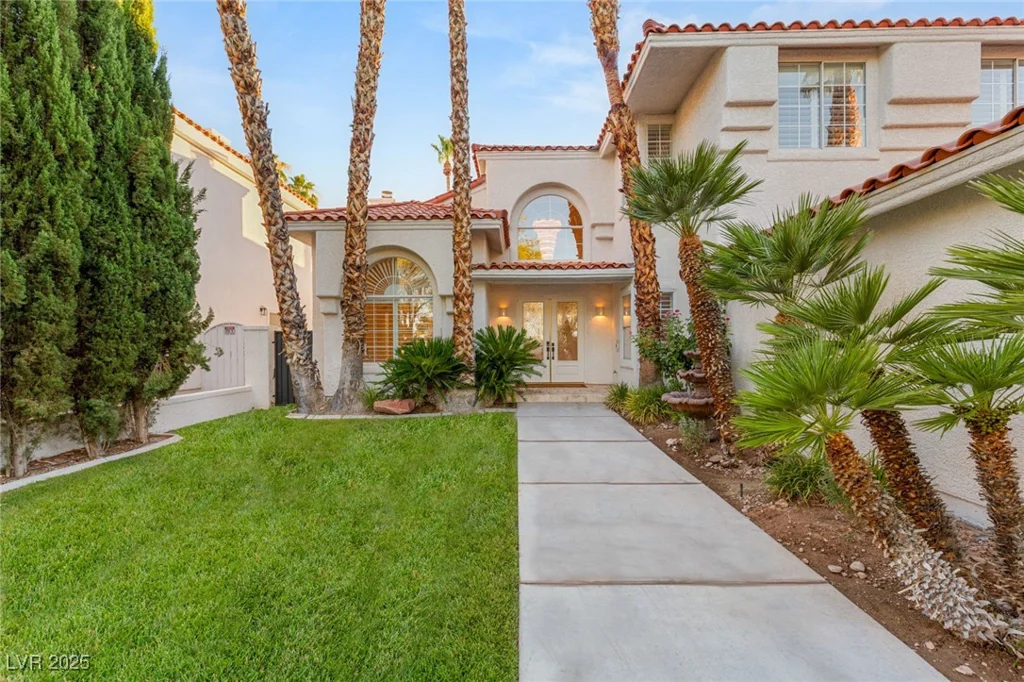 1905 IRON RIDGE, Las Vegas, NV 89117