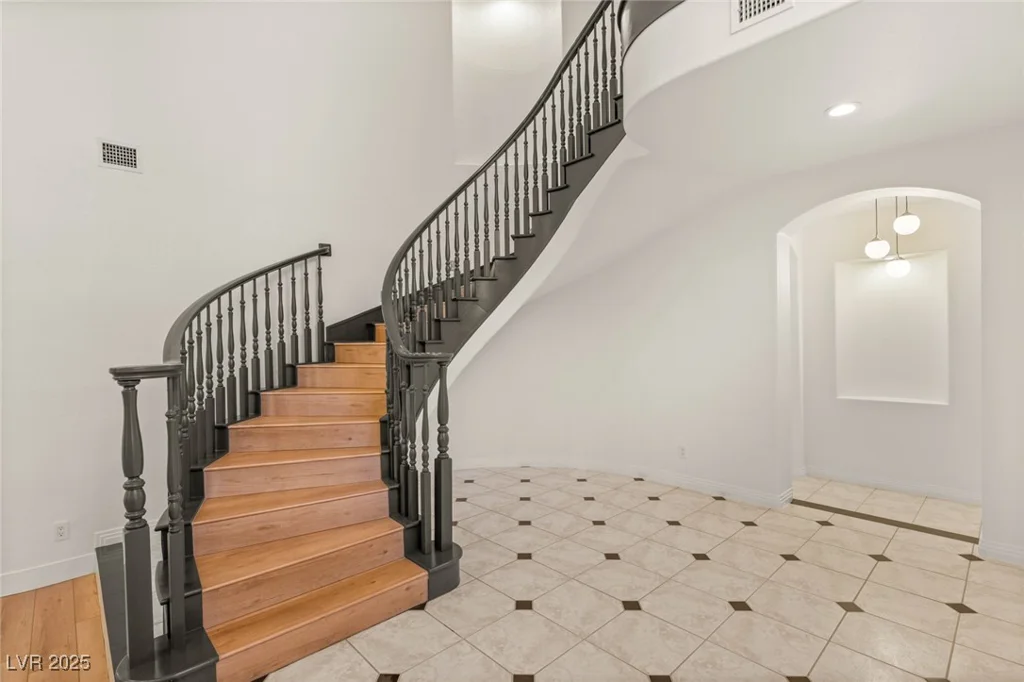 1905 IRON RIDGE, Las Vegas, NV 89117