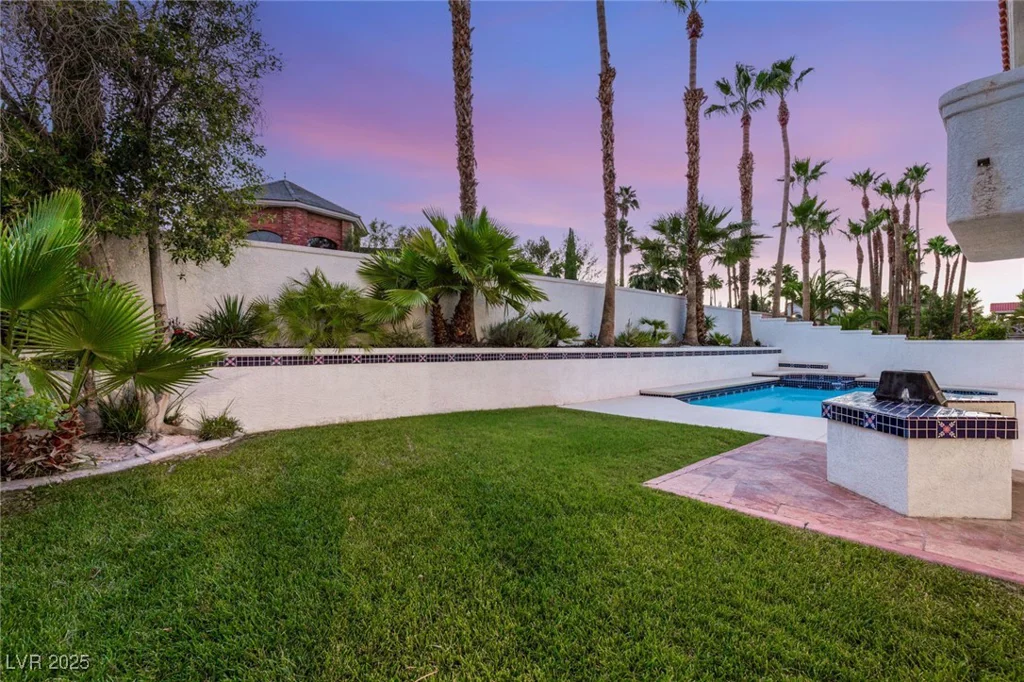 1905 IRON RIDGE, Las Vegas, NV 89117