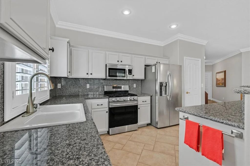 5918 Terra Grande, Las Vegas, NV 89122