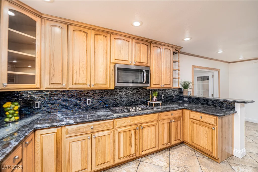 1561 Doran, Las Vegas, NV 89123