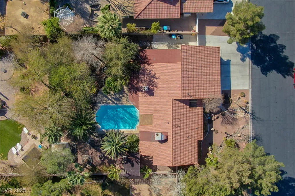 1561 Doran, Las Vegas, NV 89123