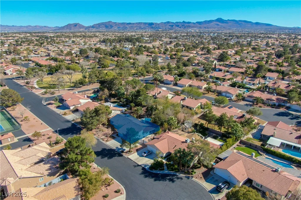 1561 Doran, Las Vegas, NV 89123