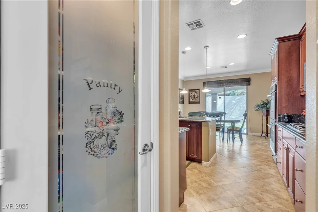 4408 Oasis Plains, North Las Vegas, NV 89085