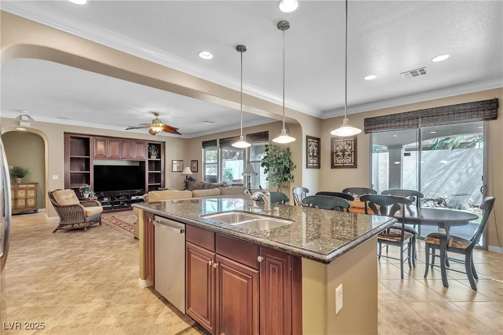 4408 Oasis Plains, North Las Vegas, NV 89085