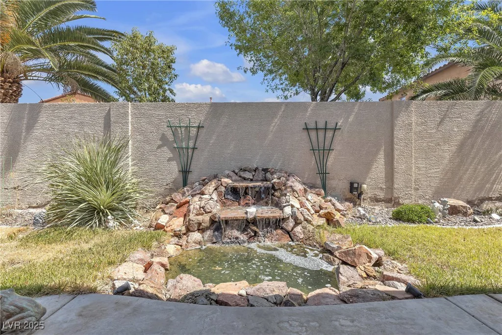 4408 Oasis Plains, North Las Vegas, NV 89085
