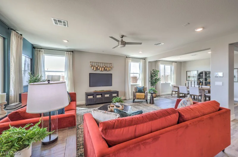 1324 Eva Creek, North Las Vegas, NV 89084