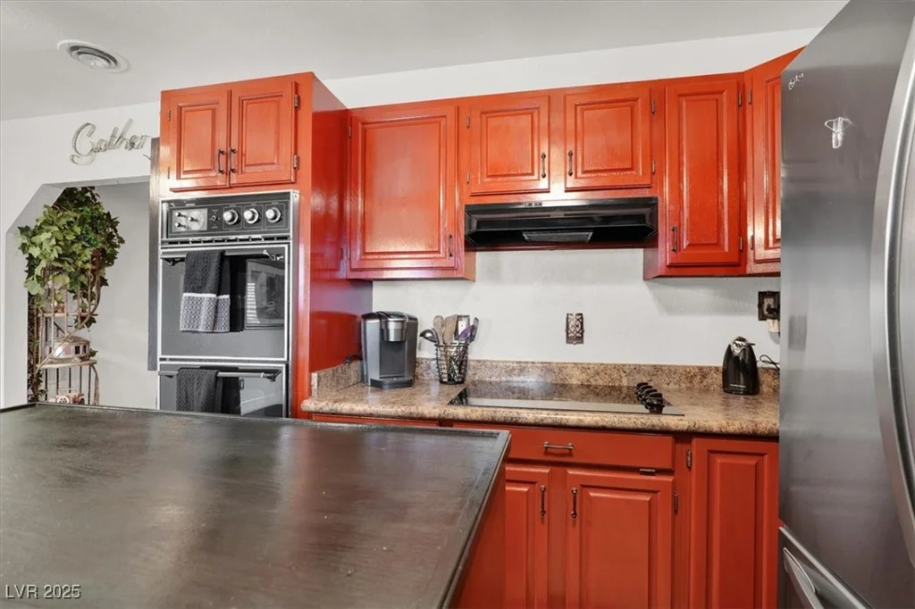 5005 Harmony, Las Vegas, NV 89107