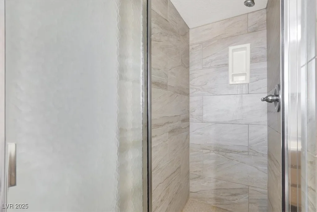 5005 Harmony, Las Vegas, NV 89107