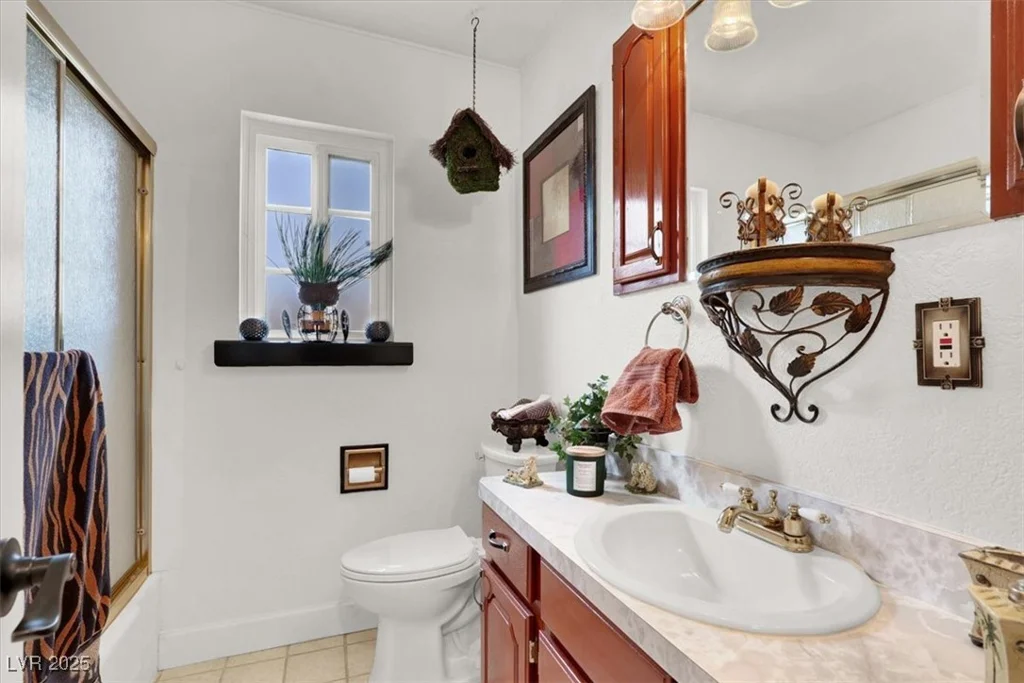 5005 Harmony, Las Vegas, NV 89107