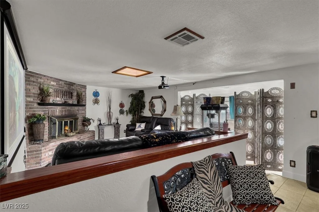 5005 Harmony, Las Vegas, NV 89107