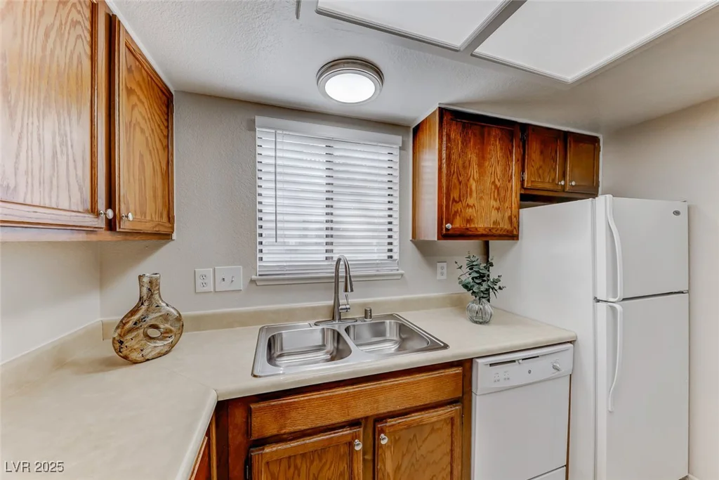 5199 Caliente, Las Vegas, NV 89119