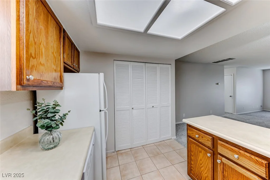 5199 Caliente, Las Vegas, NV 89119