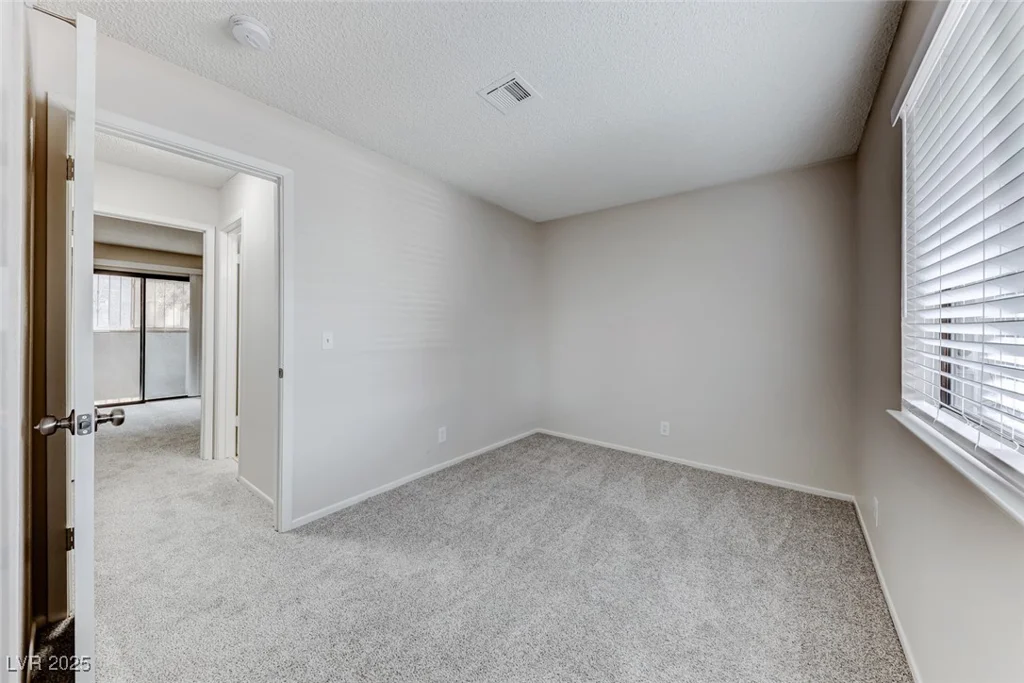 5199 Caliente, Las Vegas, NV 89119