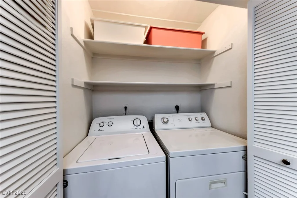 5199 Caliente, Las Vegas, NV 89119