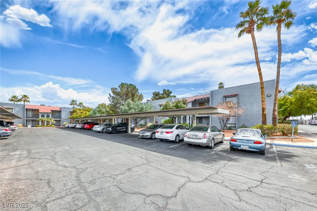 5199 Caliente, Las Vegas, NV 89119