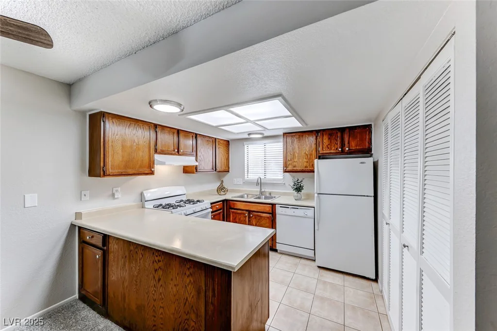 5199 Caliente, Las Vegas, NV 89119