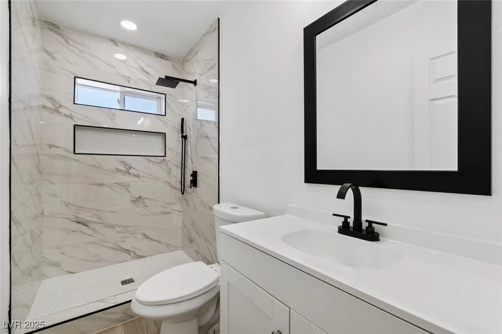 532 9th, Las Vegas, NV 89101