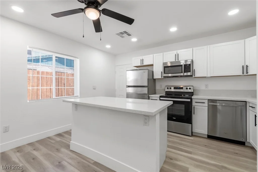 532 9th, Las Vegas, NV 89101
