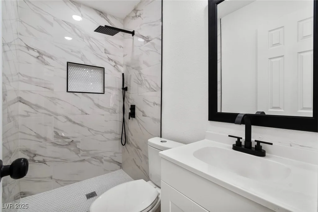 532 9th, Las Vegas, NV 89101