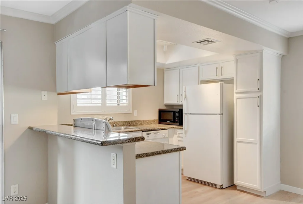 7300 Pirates Cove, Las Vegas, NV 89145