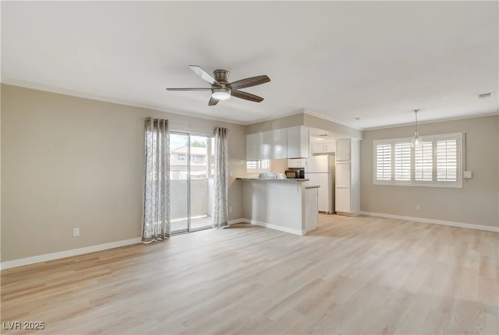 7300 Pirates Cove, Las Vegas, NV 89145
