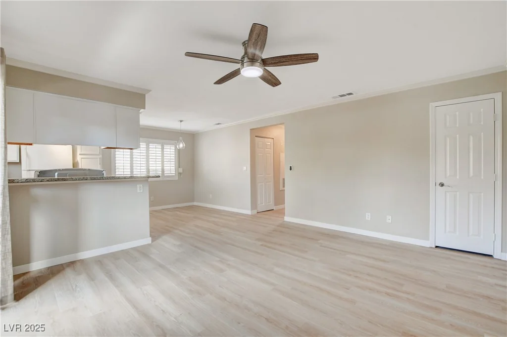 7300 Pirates Cove, Las Vegas, NV 89145