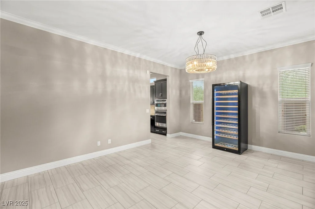 5676 CORONA VISTA, Las Vegas, NV 89135