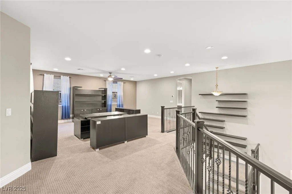 5676 CORONA VISTA, Las Vegas, NV 89135