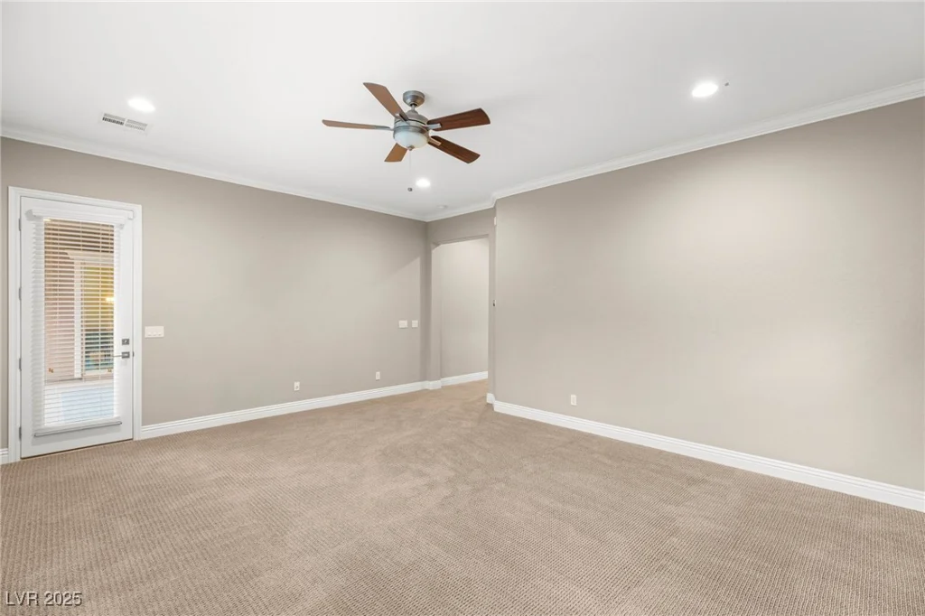 5676 CORONA VISTA, Las Vegas, NV 89135