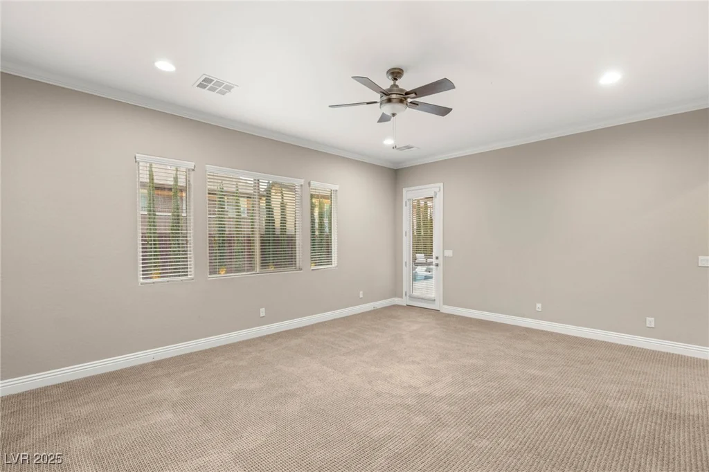 5676 CORONA VISTA, Las Vegas, NV 89135