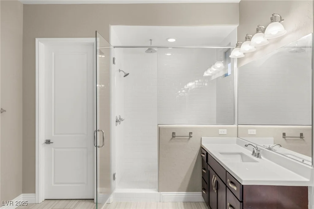 5676 CORONA VISTA, Las Vegas, NV 89135