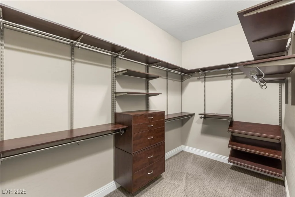 5676 CORONA VISTA, Las Vegas, NV 89135