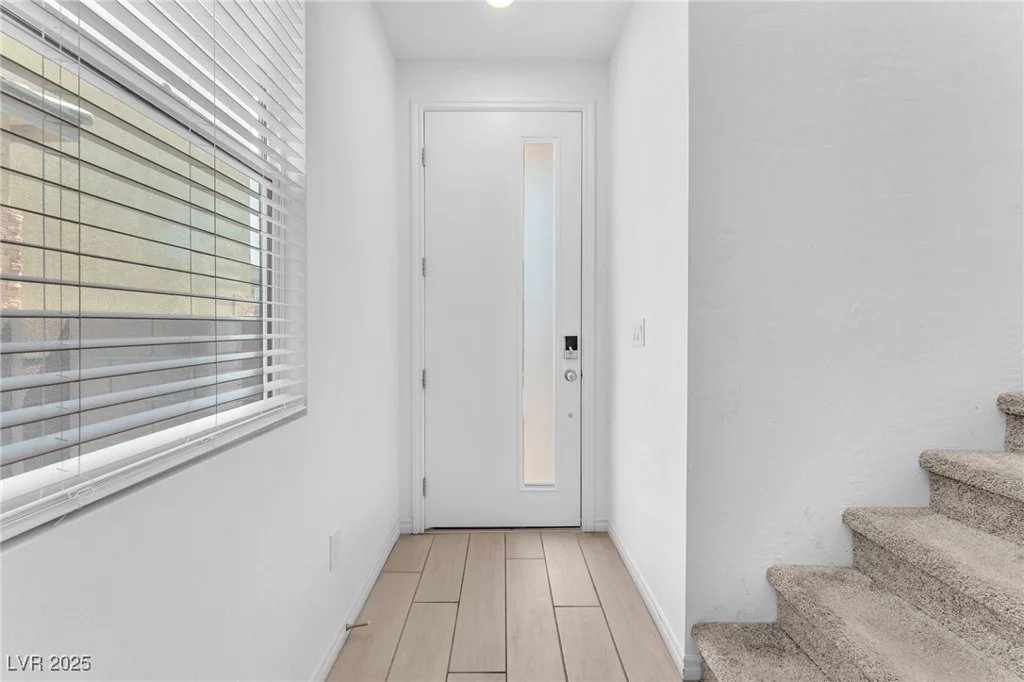 8879 Roadrunner Ravine, Las Vegas, NV 89166