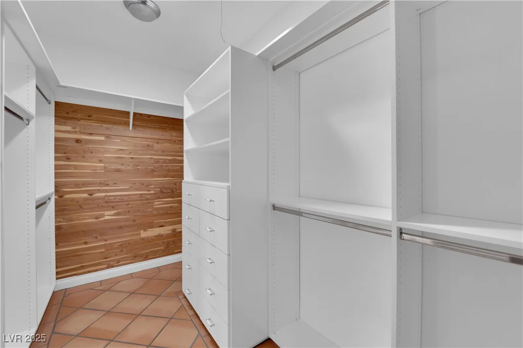 2825 Brianwood, Las Vegas, NV 89134