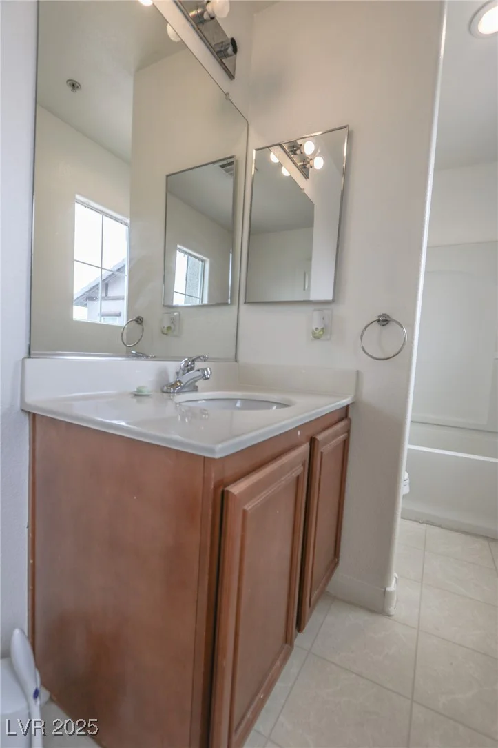 1135 Paradise Mountain, Henderson, NV 89002