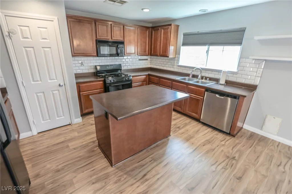 1135 Paradise Mountain, Henderson, NV 89002