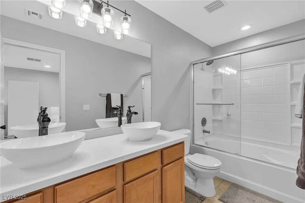 9074 Maycott, Las Vegas, NV 89148