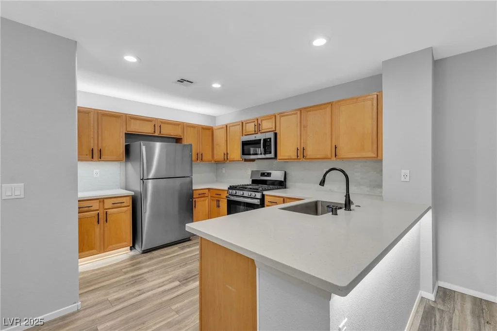 9074 Maycott, Las Vegas, NV 89148
