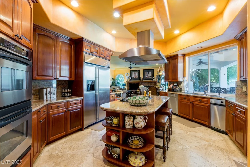 8120 Red Coach, Las Vegas, NV 89129